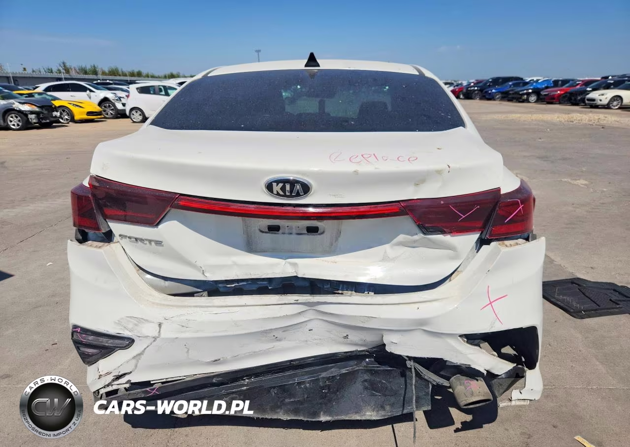 2020 Kia Forte Lxs VIN:3KPF24AD7LE249677 - 6