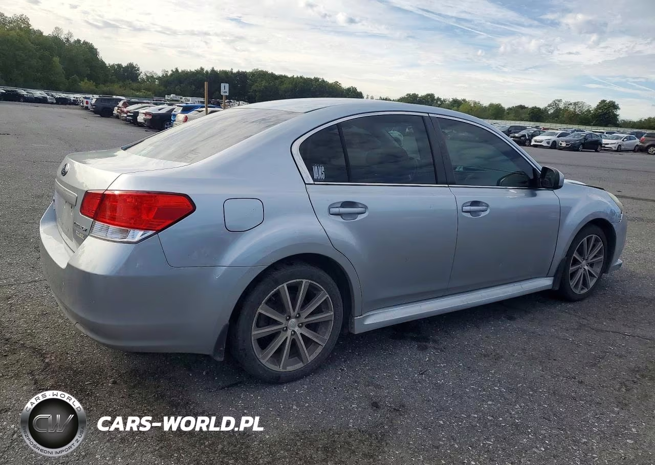 2013 Subaru Legacy 2.5I Premium VIN:4S3BMBG65D3031834 - 3