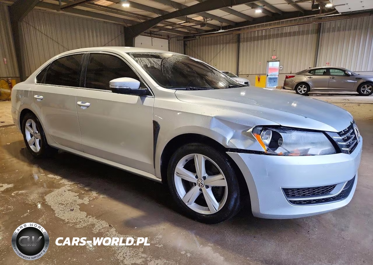 2014 Volkswagen Passat Se VIN:1VWBT7A38EC049645 - 4
