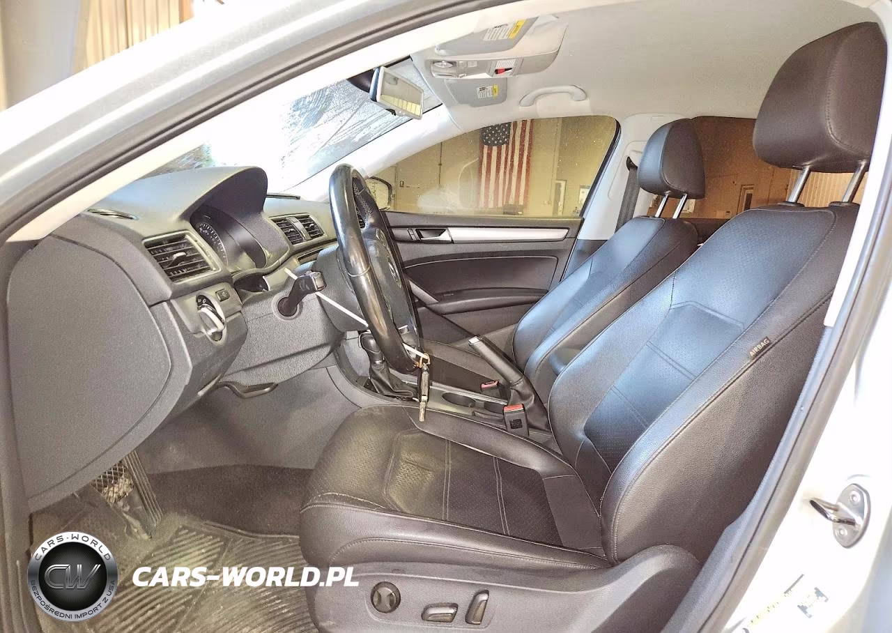 2014 Volkswagen Passat Se VIN:1VWBT7A38EC049645 - 7