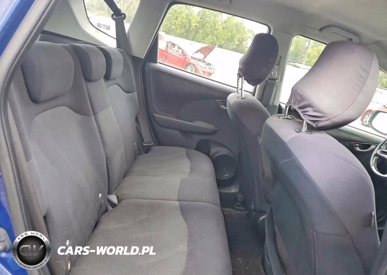 2009 Honda Fit Sport VIN:JHMGE884X9S026269 - 10