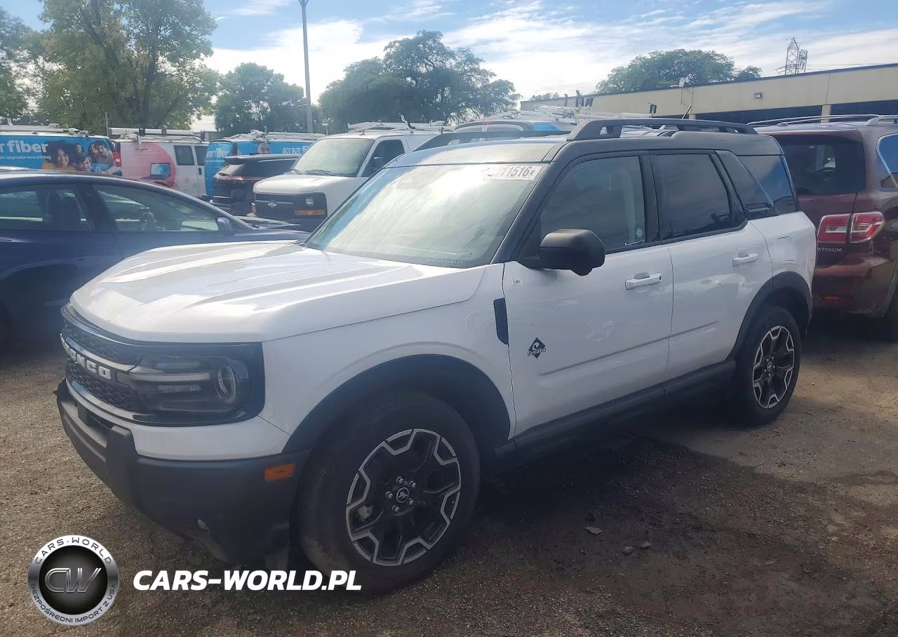 2025 Ford Bronco Sport Outer Banks VIN:3FMCR9CN1SRE33727 - 1