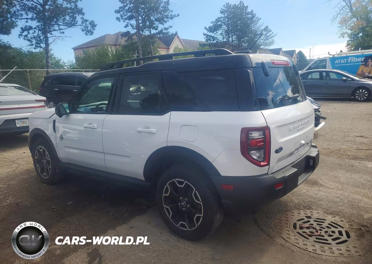 2025 Ford Bronco Sport Outer Banks VIN:3FMCR9CN1SRE33727 - 2