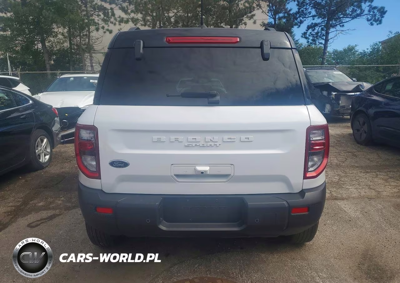 2025 Ford Bronco Sport Outer Banks VIN:3FMCR9CN1SRE33727 - 6