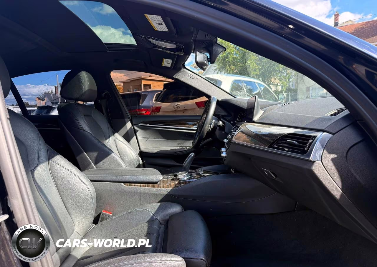 2019 BMW 530 I VIN:WBAJA5C51KWW02943 - 5