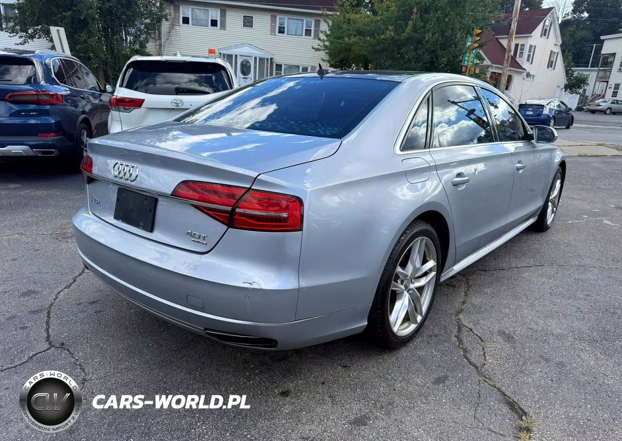2016 Audi A8 L Quattro VIN:WAU43AFDXGN010201 - 3
