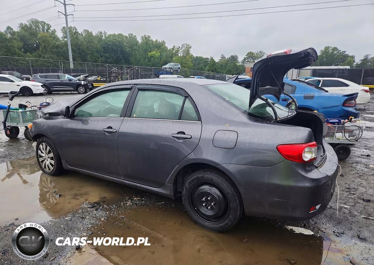 2013 Toyota Corolla Le VIN:JTDBU4EE4DJ120148 - 2