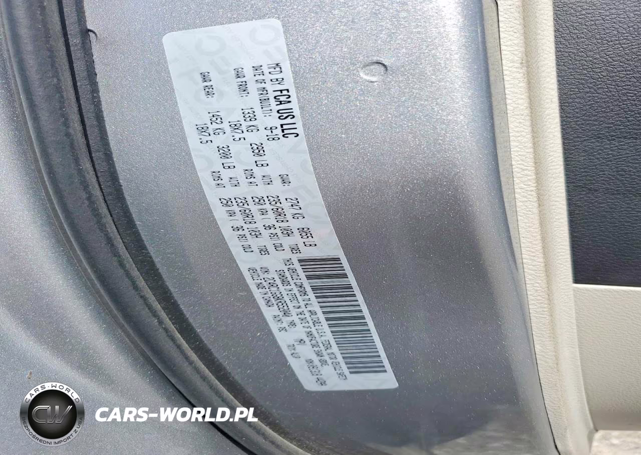 2019 Chrysler Pacifica Limited VIN:2C4RC1GG8KR552040 - 13