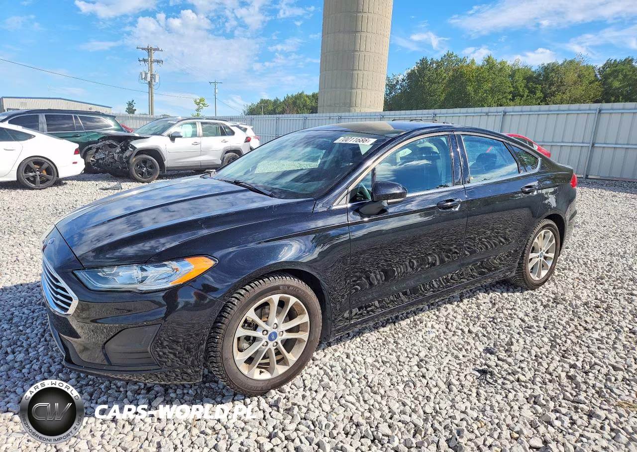 2020 Ford Fusion Se
