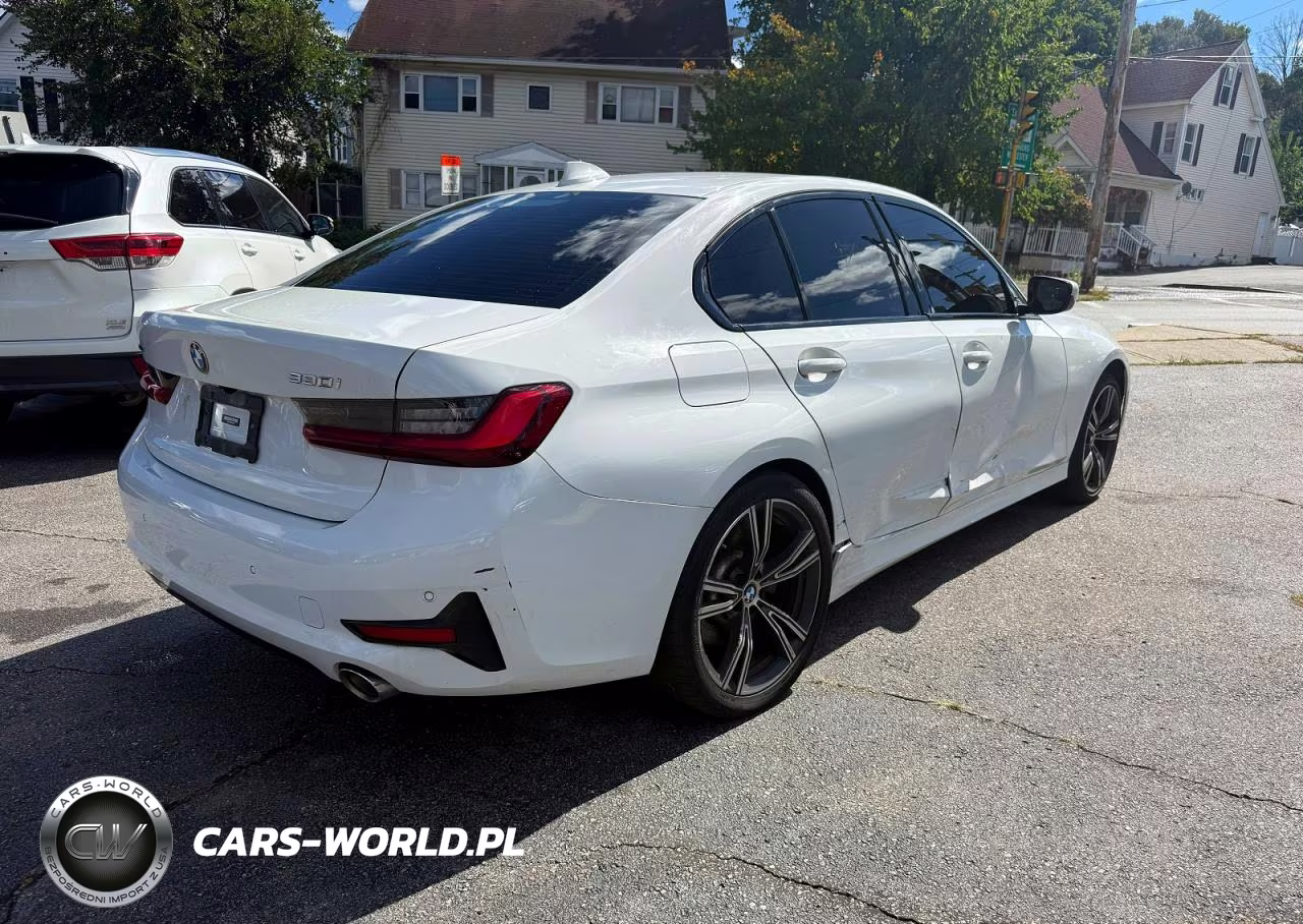 2022 BMW 330Xi VIN:3MW5R7J04N8C65534 - 3