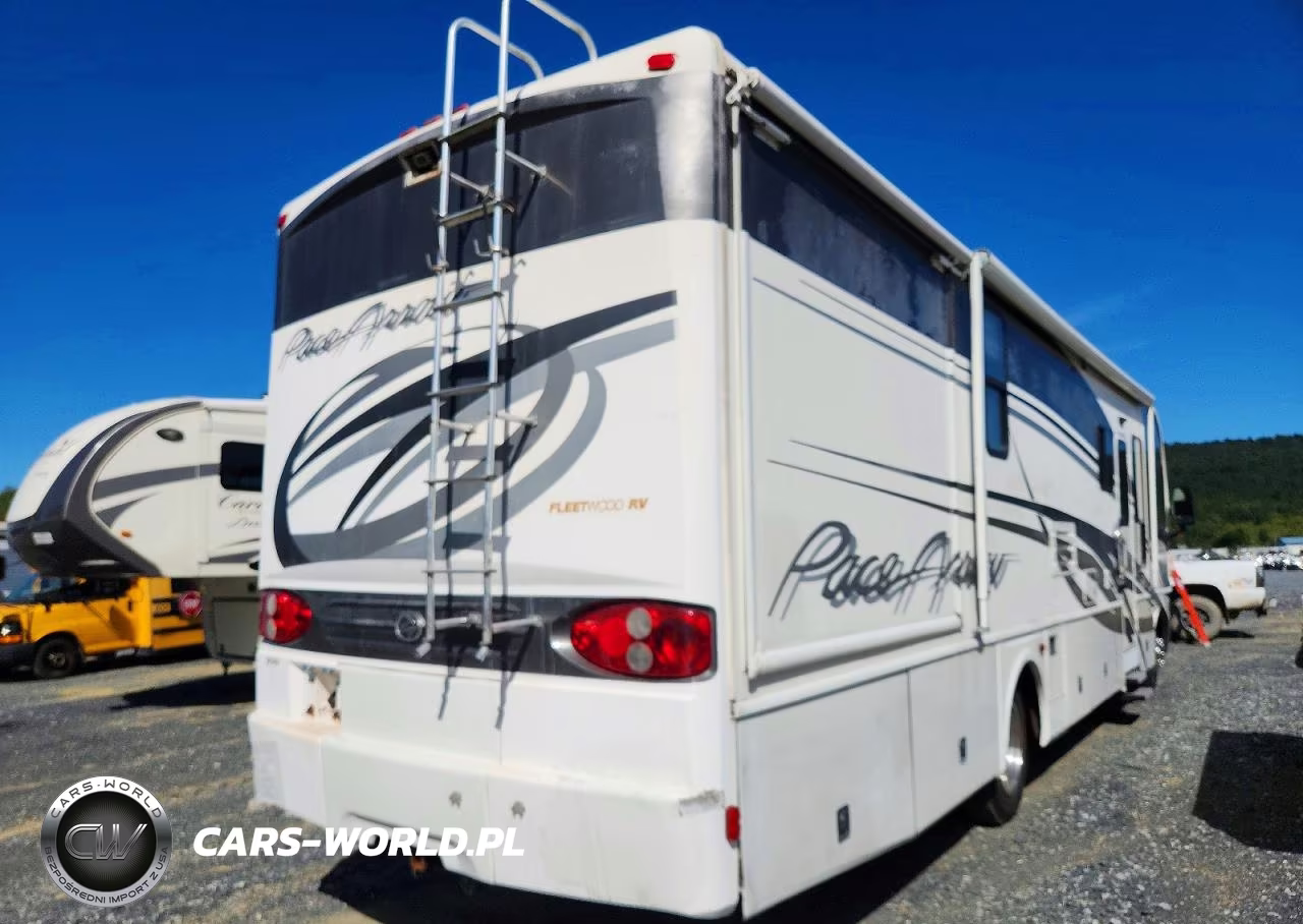 2004 Workhorse Custom Chassis Motorhome Chassis W22 VIN:5B4MP67G443383535 - 4