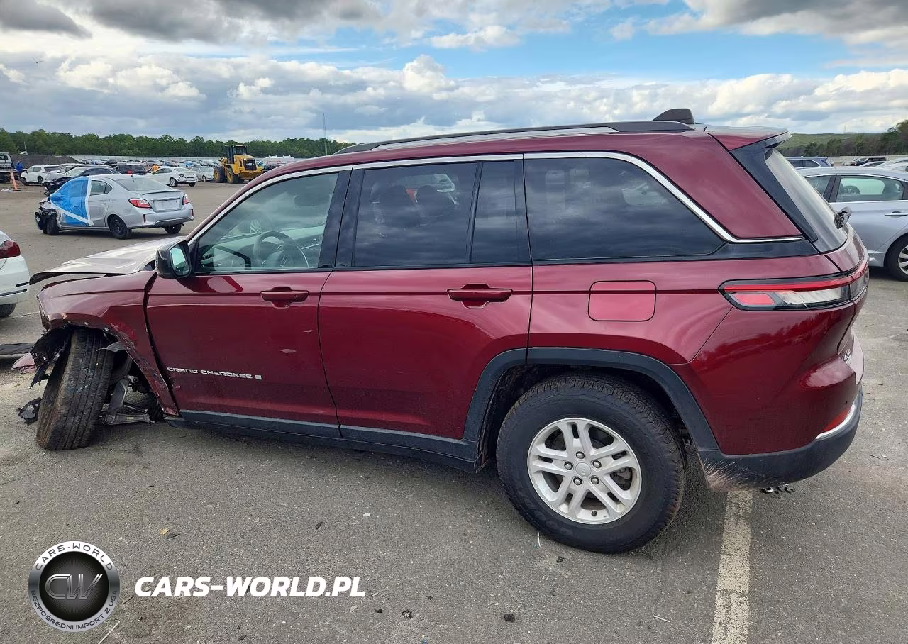 2023 Jeep Grand Cherokee Laredo VIN:1C4RJHAG3PC608876 - 2