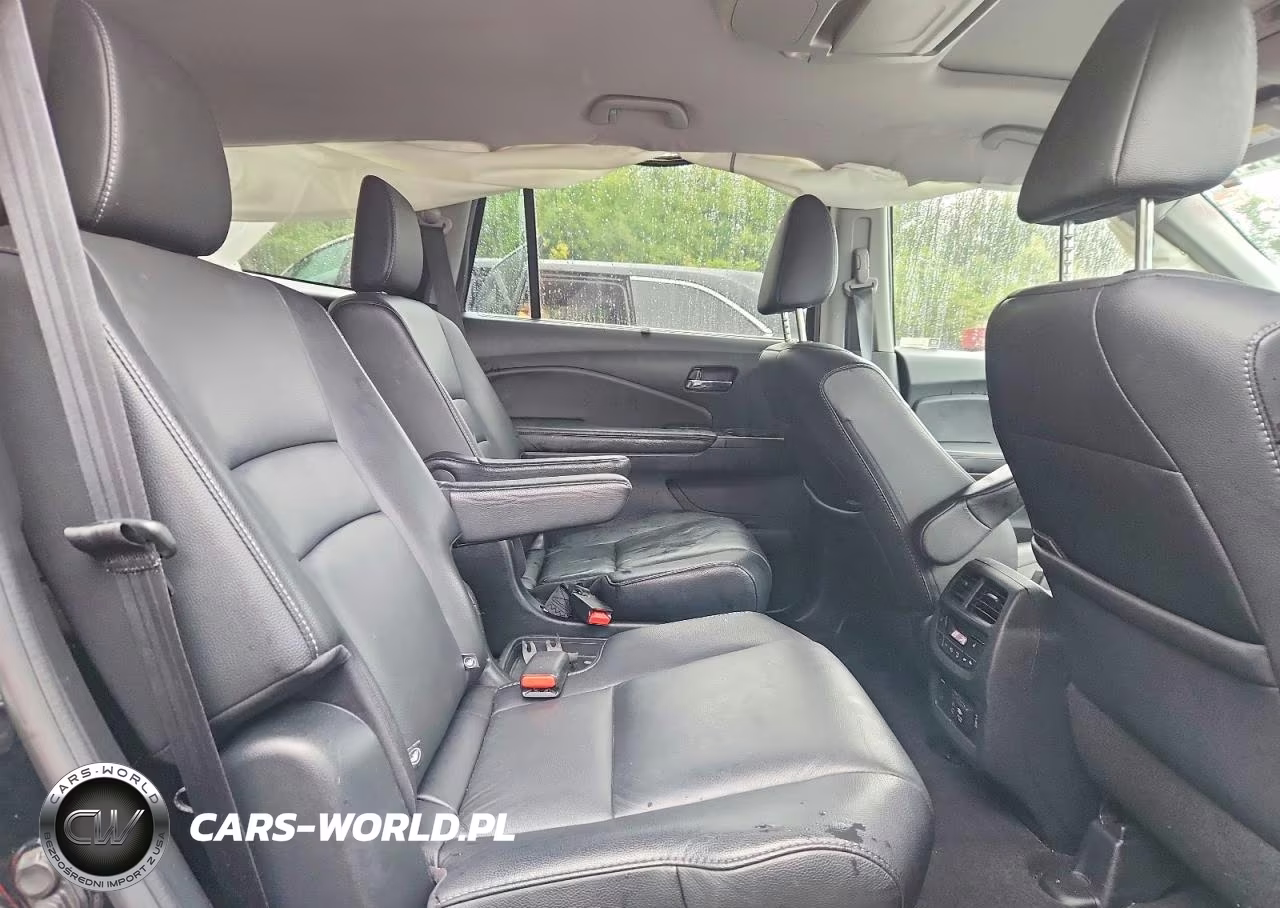 2022 Honda Pilot Touring VIN:5FNYF6H64NB019849 - 11