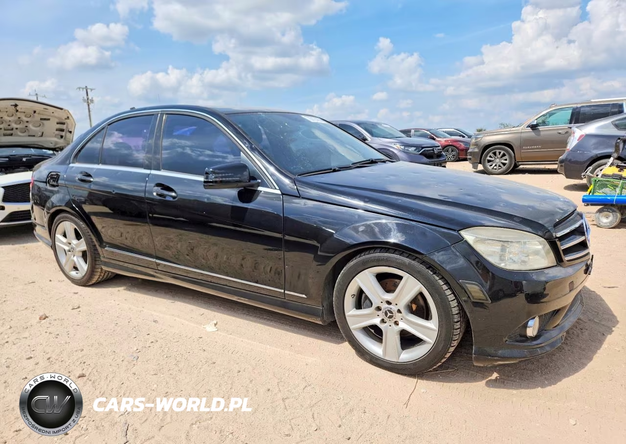 2010 Mercedes-Benz C 300 4Matic VIN:WDDGF8BB2AF423807 - 4