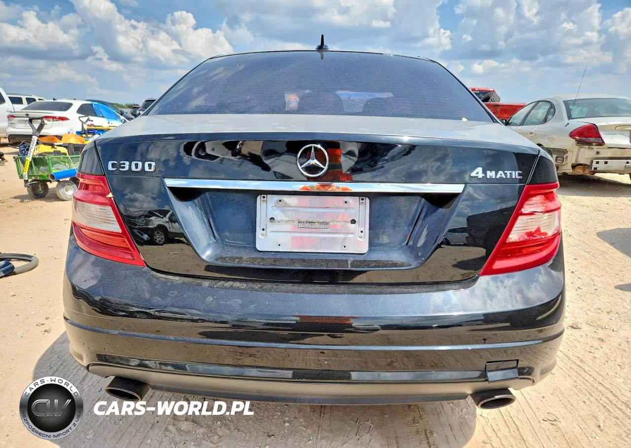 2010 Mercedes-Benz C 300 4Matic VIN:WDDGF8BB2AF423807 - 6