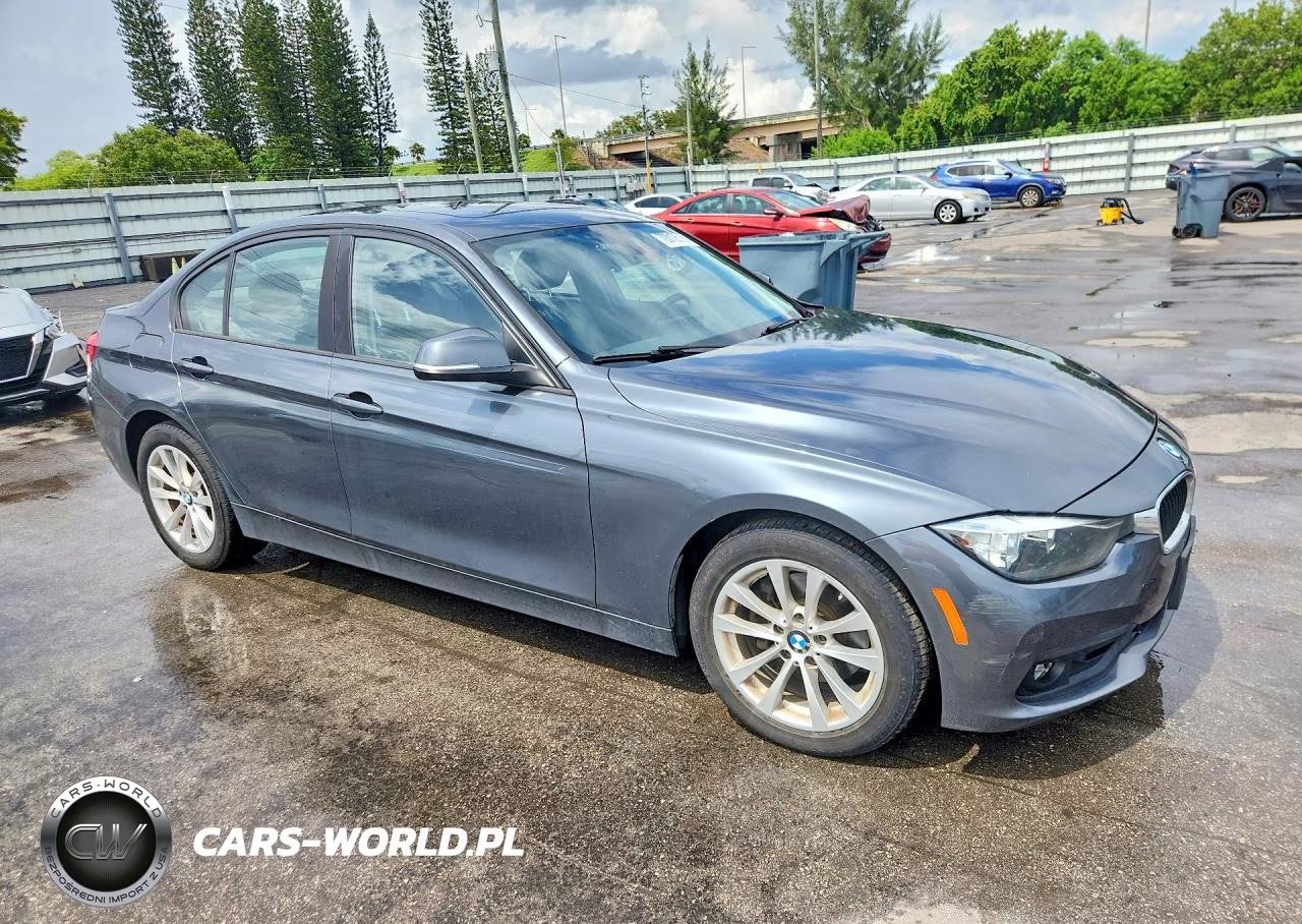 2016 BMW 320 Xi VIN:WBA8E5G51GNU20511 - 4