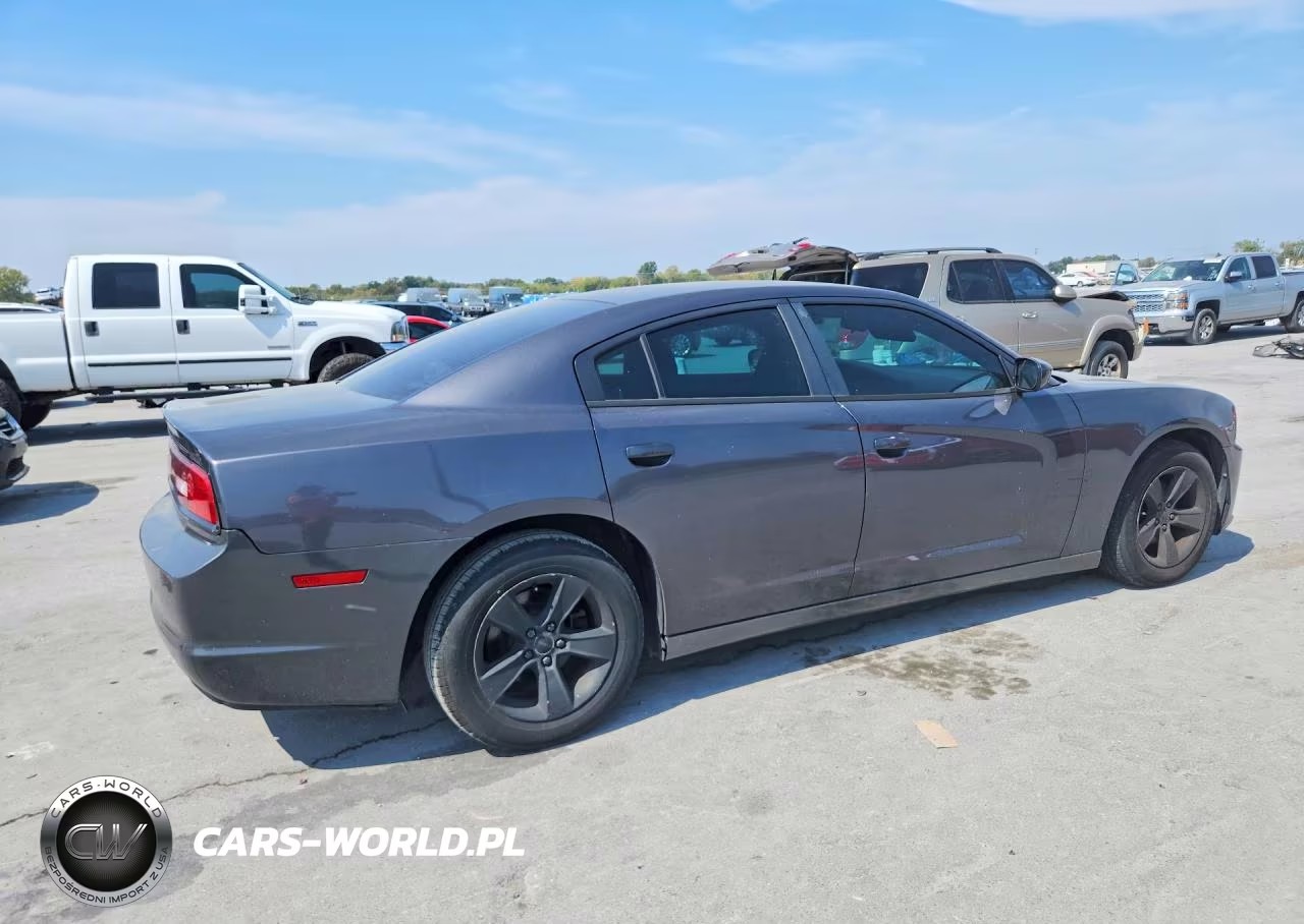 2013 Dodge Charger Se VIN:2C3CDXBG5DH717343 - 3