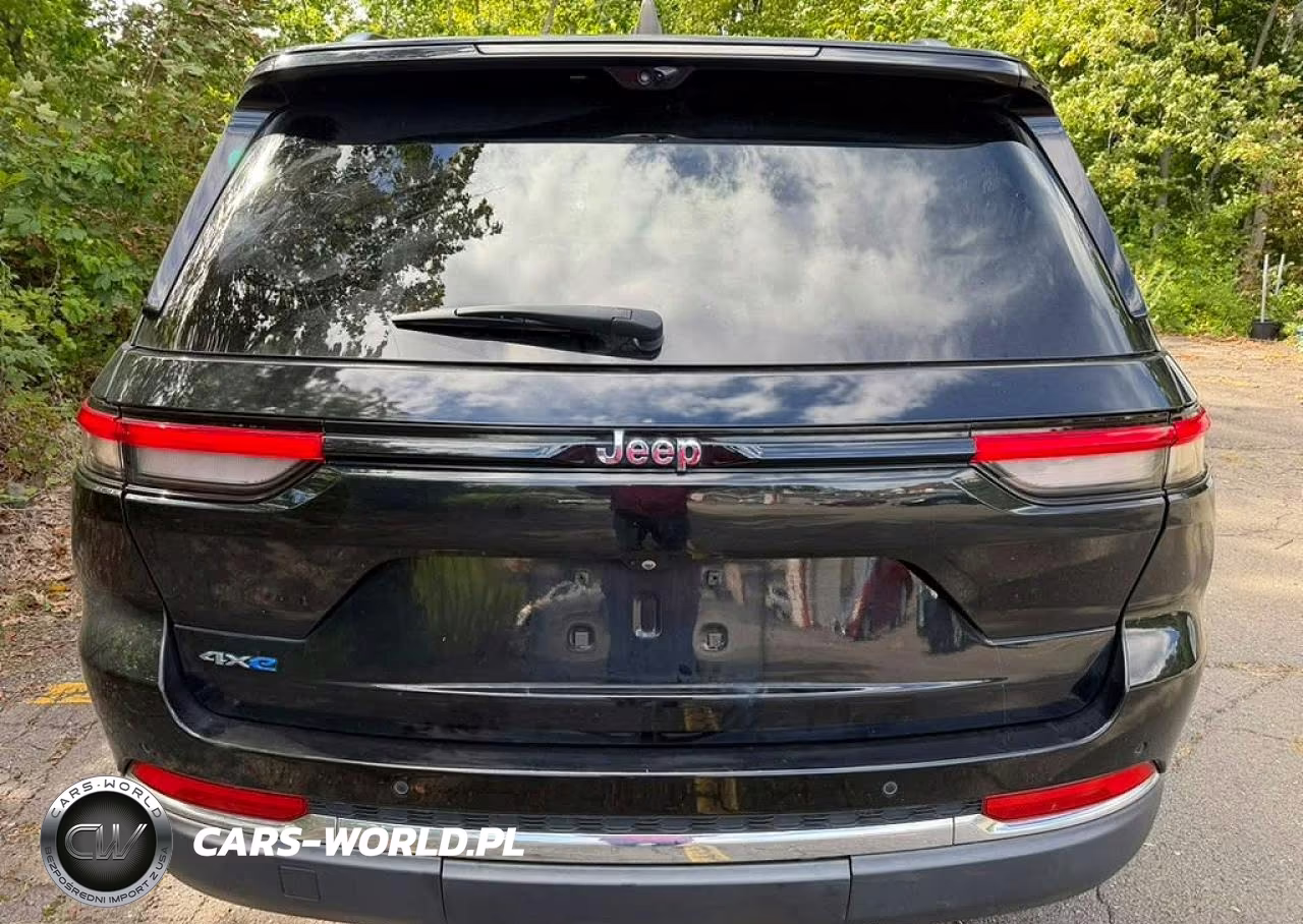 2023 Jeep Grand Cherokee Limited 4Xe VIN:1C4RJYB63PC595911 - 5