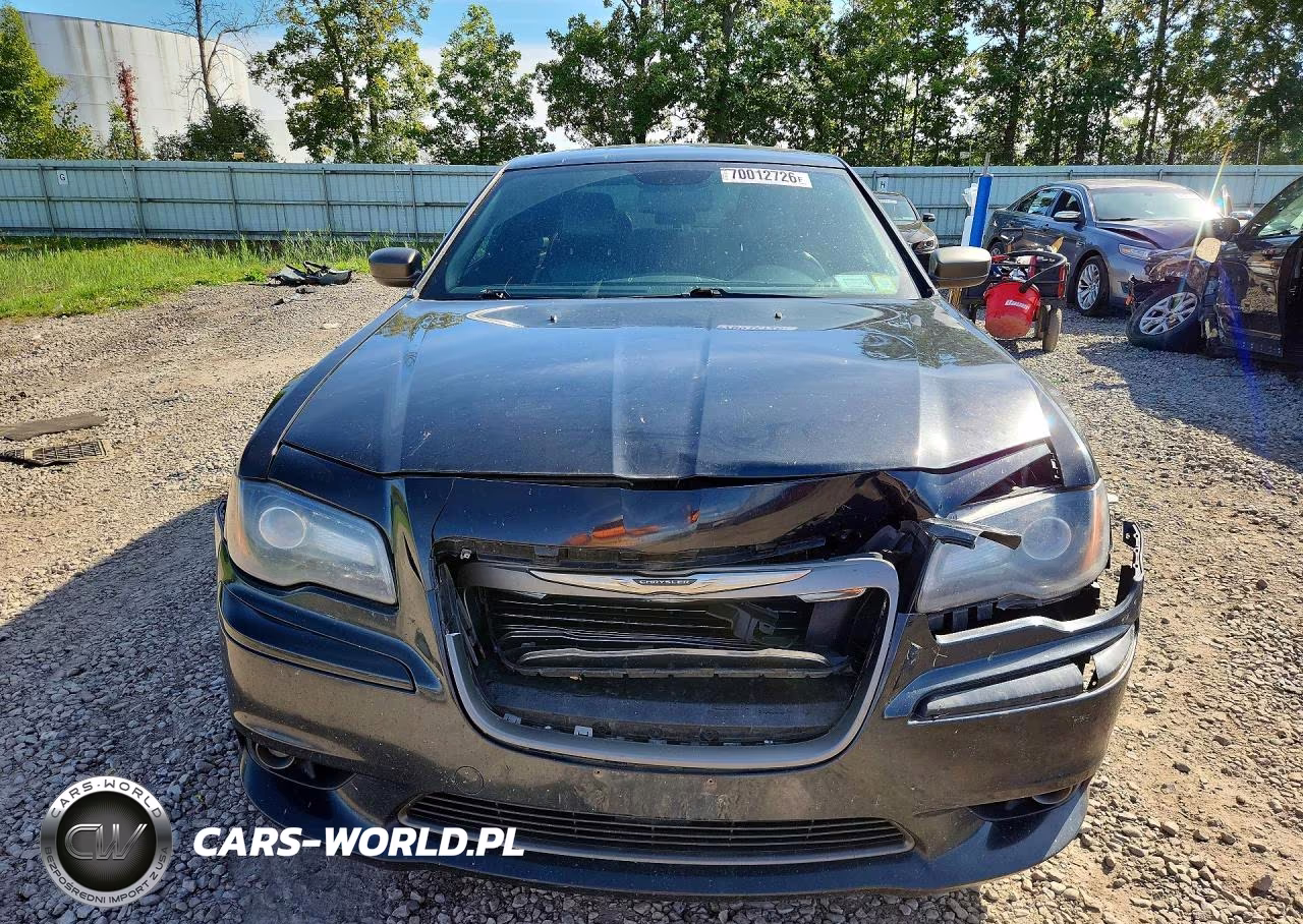 2014 Chrysler 300C Varvatos VIN:2C3CCAJG8EH236974 - 5
