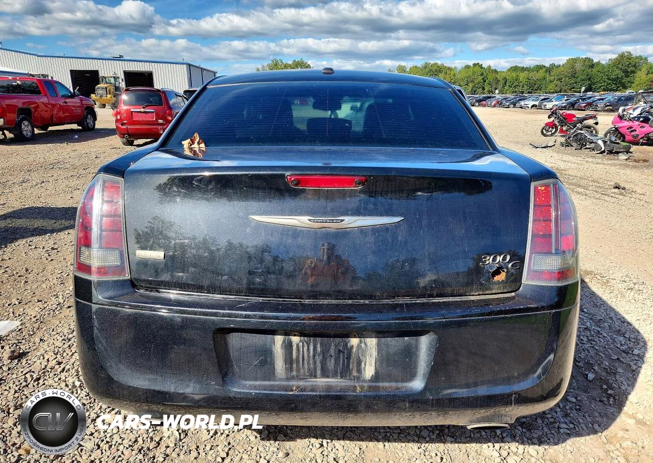 2014 Chrysler 300C Varvatos VIN:2C3CCAJG8EH236974 - 6