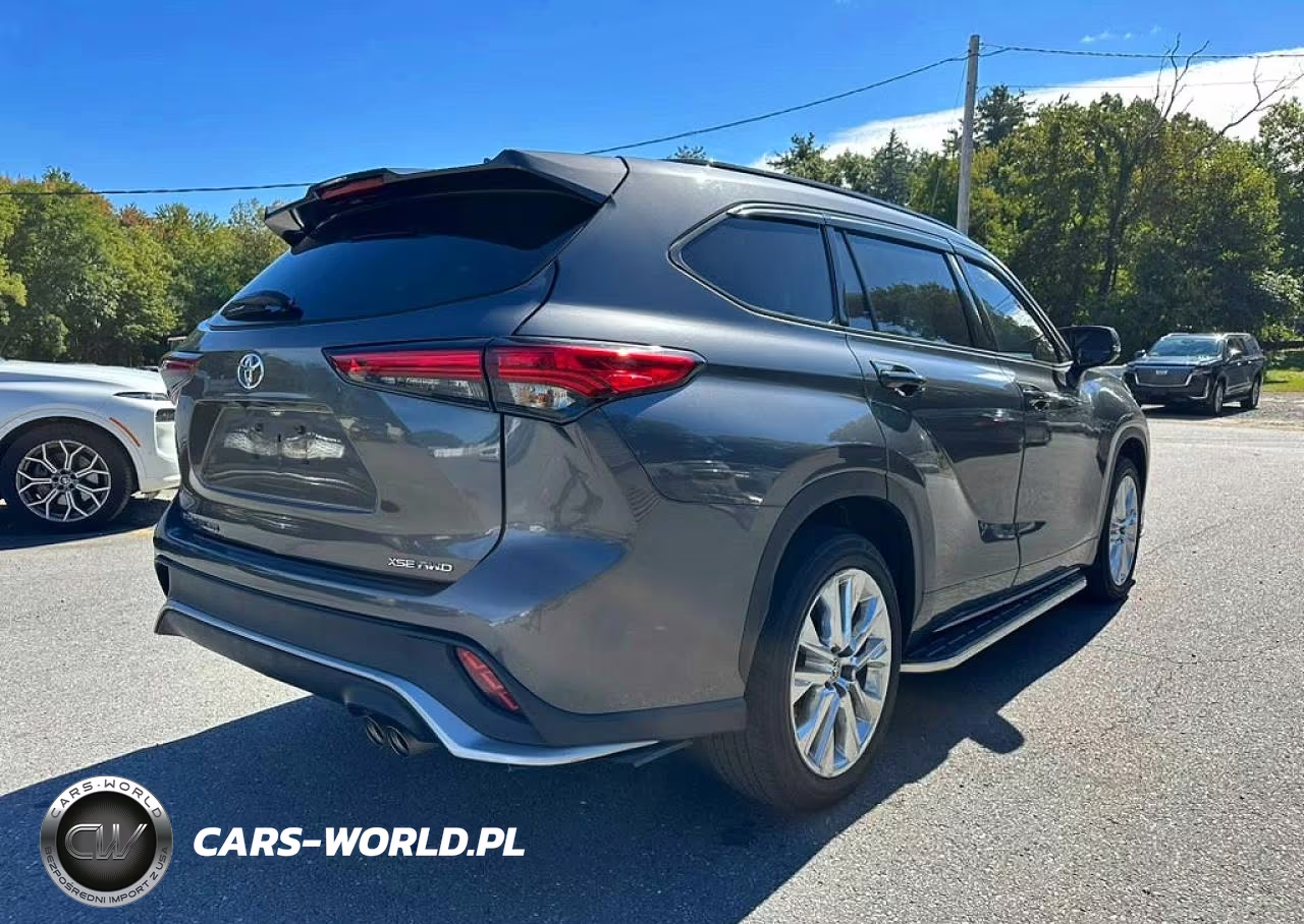 2023 Toyota Highlander Xse VIN:5TDKDRBH8PS519986 - 3