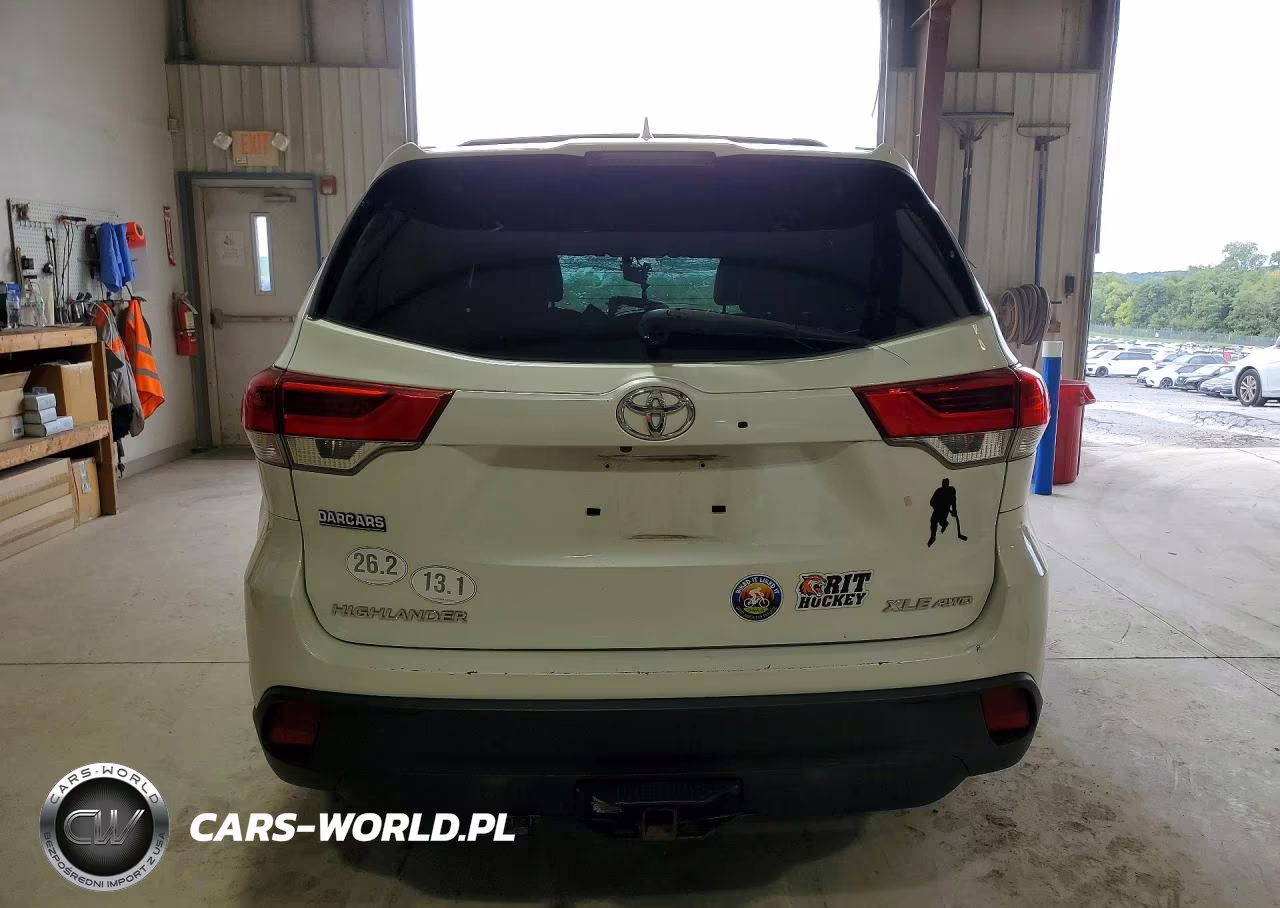 2017 Toyota Highlander Xle VIN:5TDJZRFH9HS521982 - 6