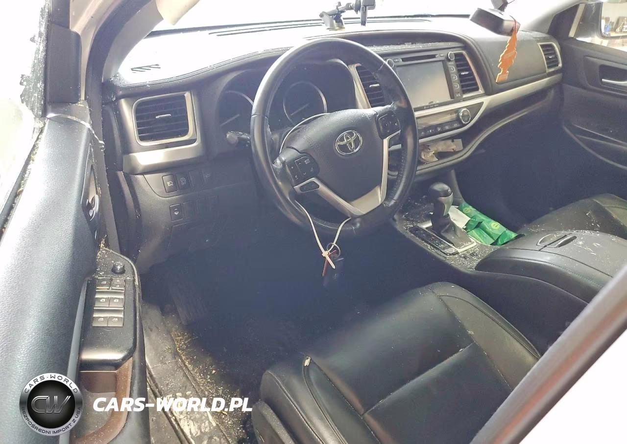 2017 Toyota Highlander Xle VIN:5TDJZRFH9HS521982 - 8