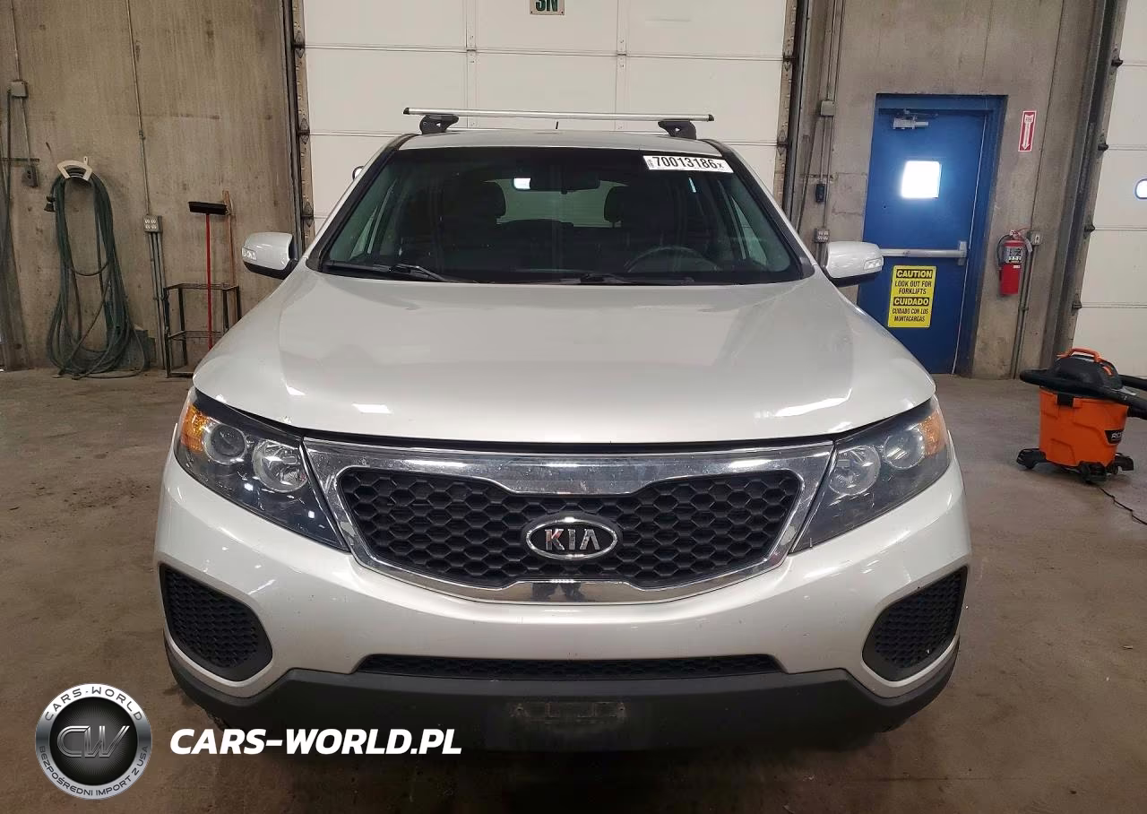 2012 Kia Sorento Lx VIN:5XYKTCA68CG225849 - 5