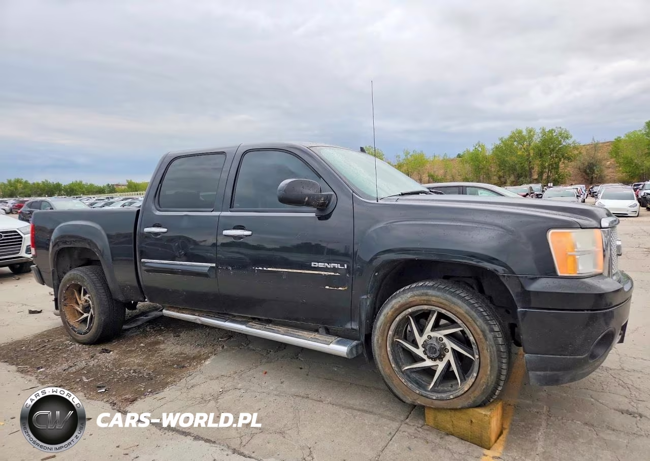2011 GMC Sierra K1500 Denali VIN:3GTP2XE20BG366969 - 4