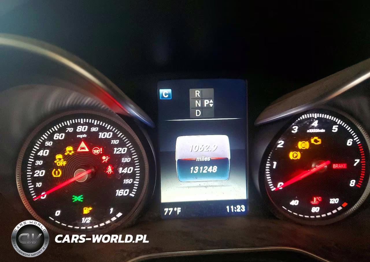 2017 Mercedes-Benz C 300 VIN:55SWF4JB8HU192523 - 9