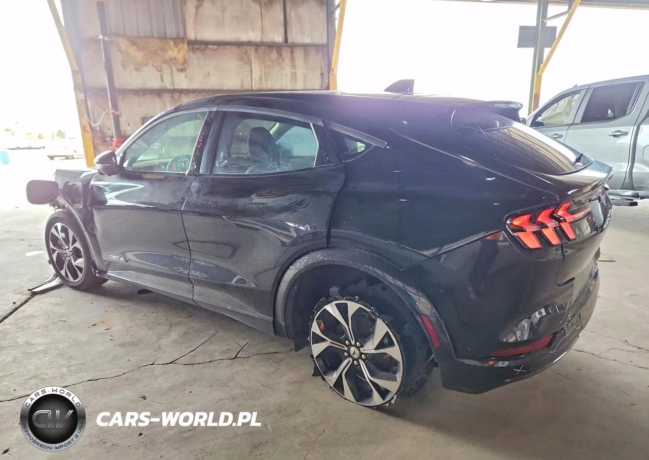 2023 Ford Mustang Mach-E Premium VIN:3FMTK3SU0PMA83540 - 2