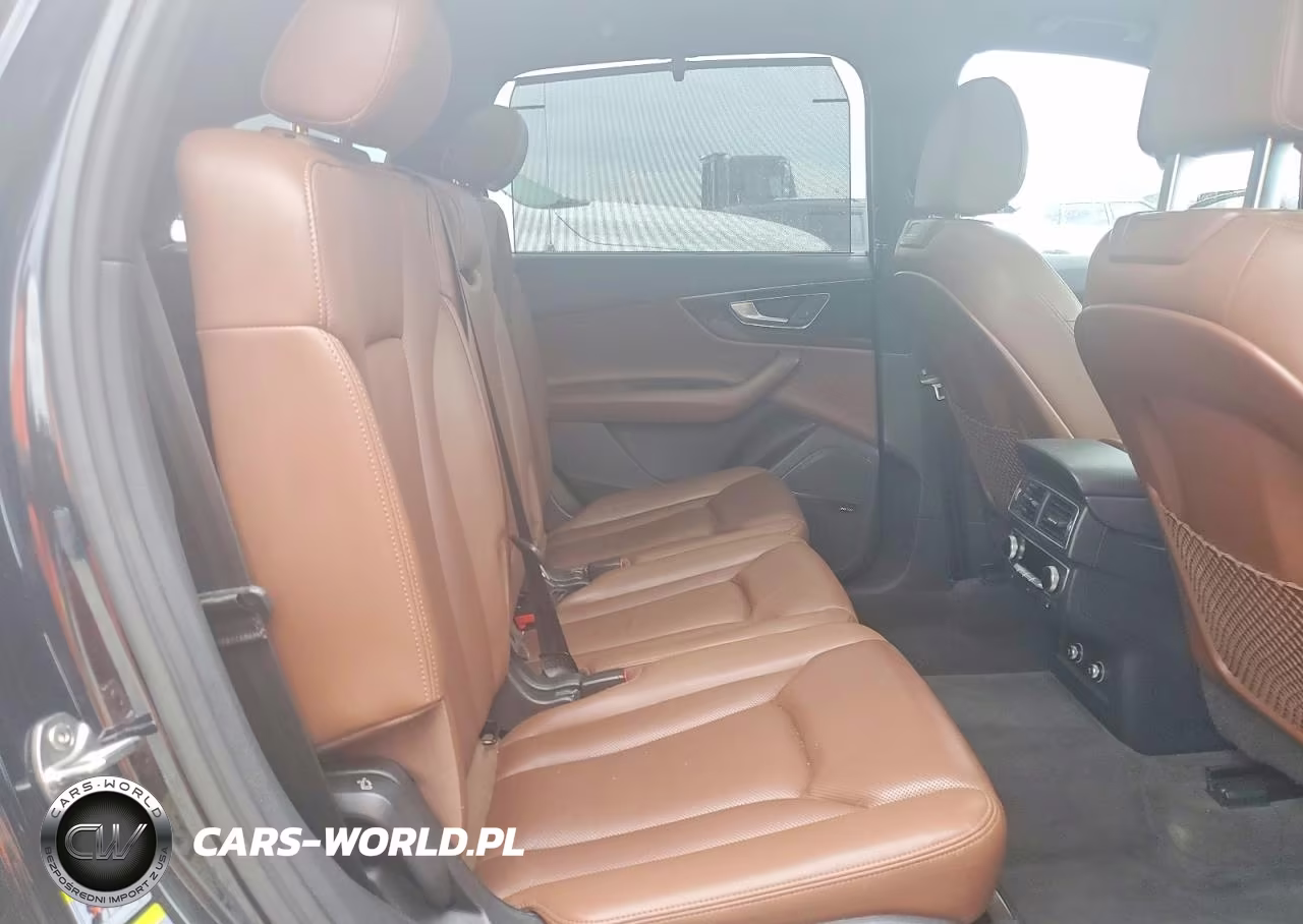 2018 Audi Q7 Prestige VIN:WA1VAAF73JD013780 - 11