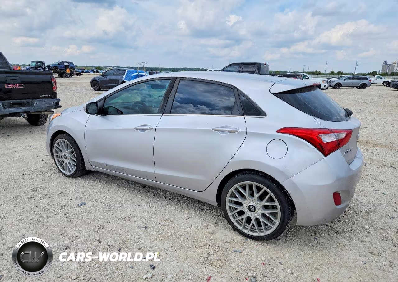 2017 Hyundai Elantra Gt Base VIN:KMHD35LH8HU373326 - 2