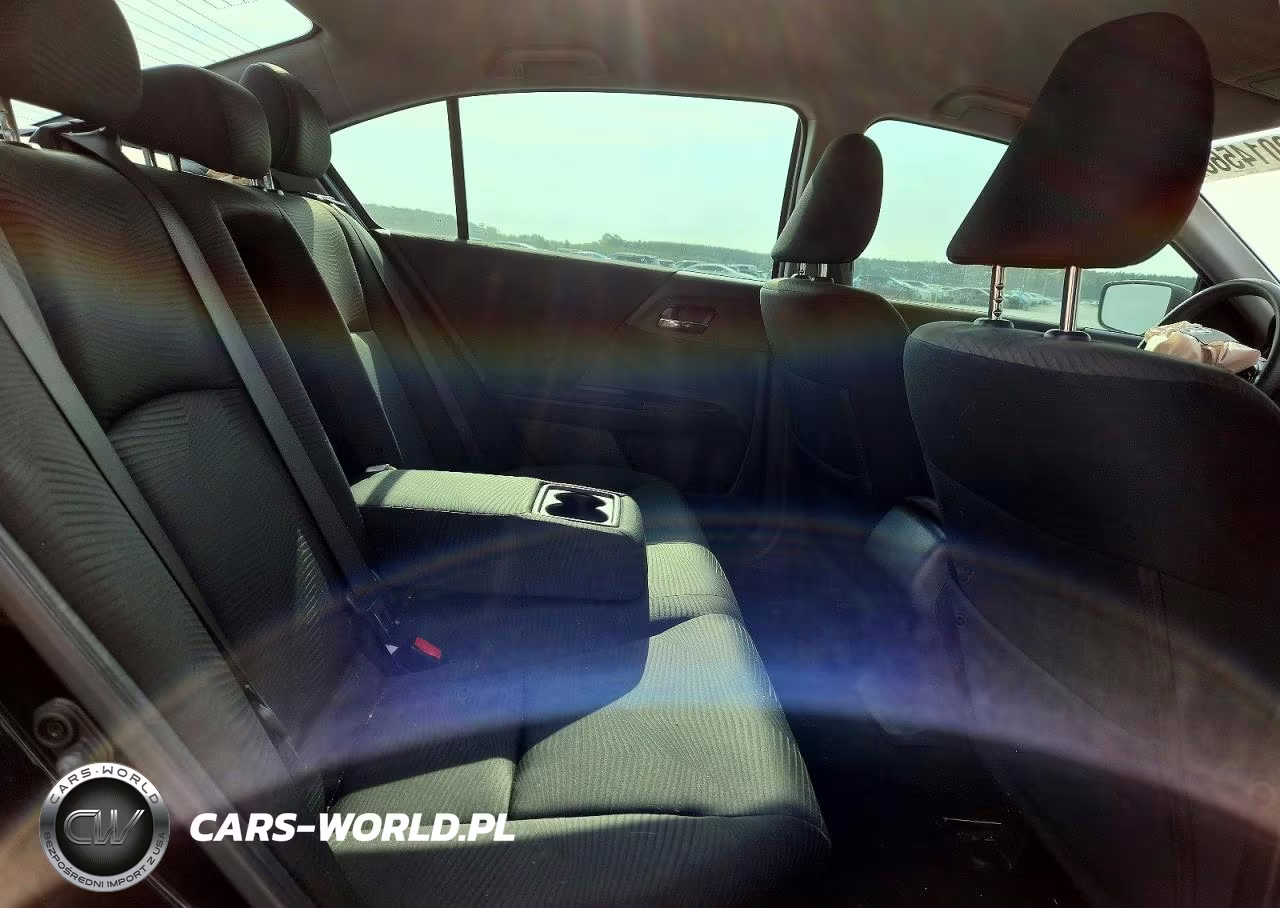 2017 Honda Accord Lx VIN:1HGCR2F3XHA190087 - 10