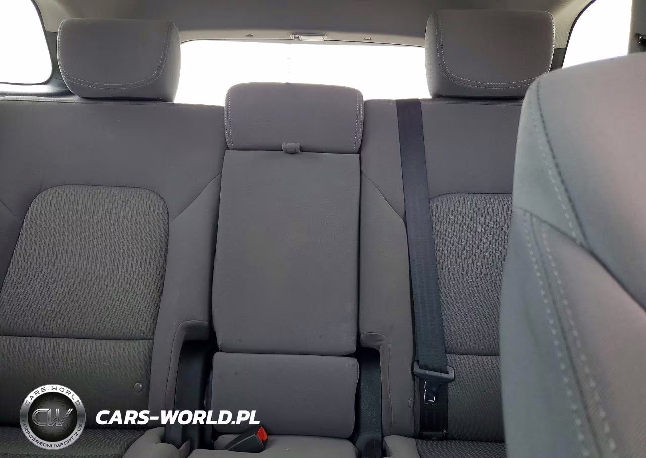 2017 Hyundai Santa Fe Se VIN:KM8SMDHF8HU171530 - 10