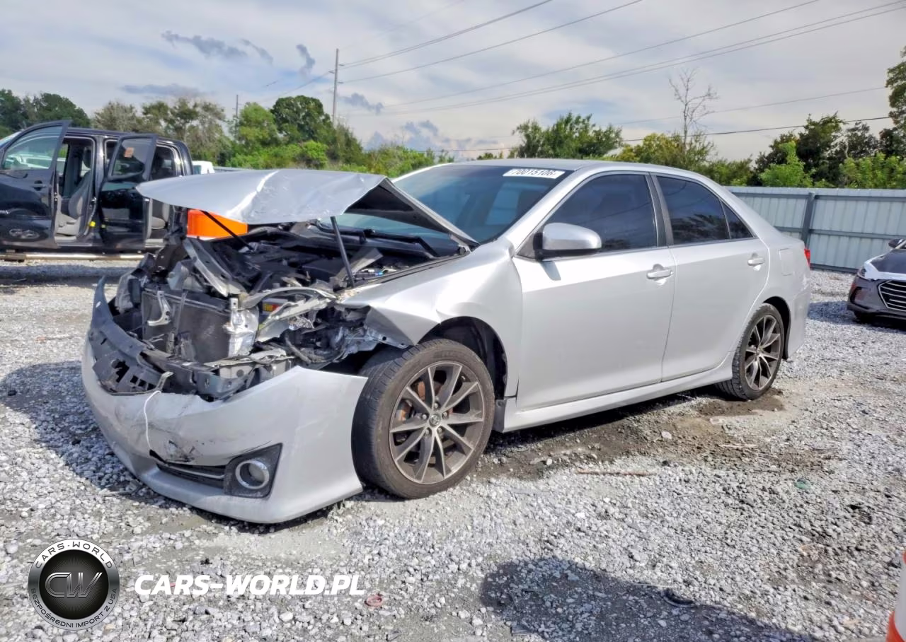 2012 Toyota Camry Se – zdjęcie 1 z 12