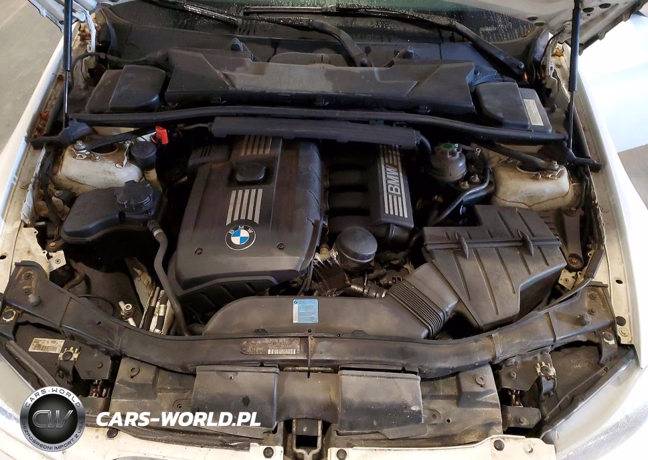2011 BMW 328 Xi VIN:WBAPK7C57BA818344 - 11