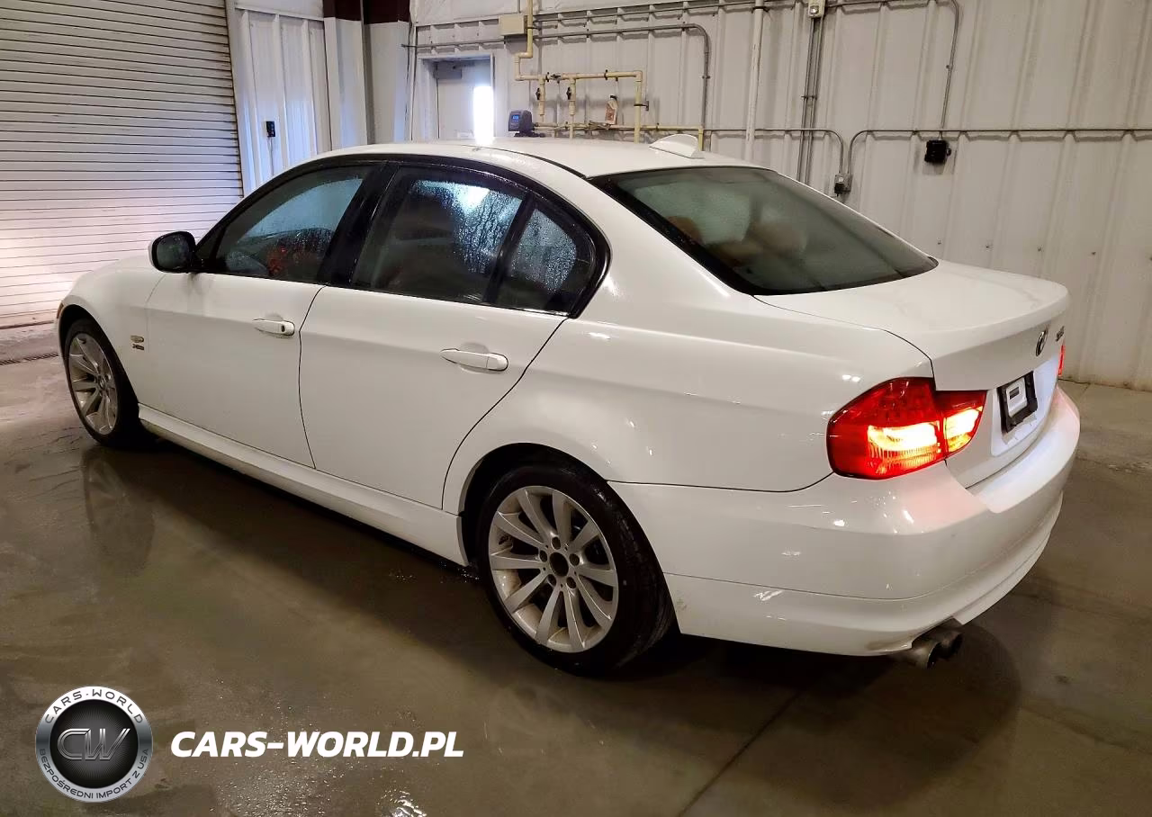 2011 BMW 328 Xi VIN:WBAPK7C57BA818344 - 2