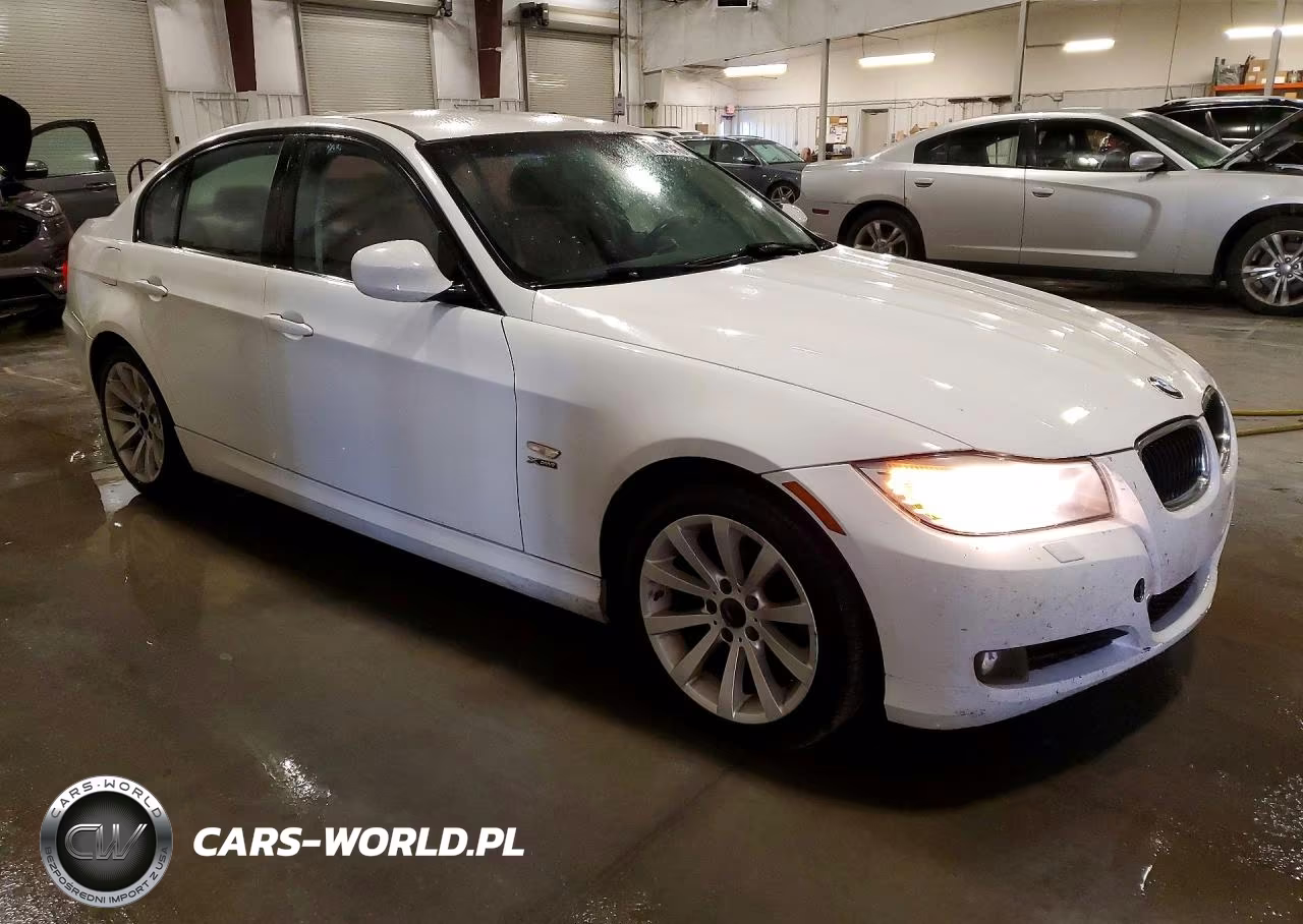 2011 BMW 328 Xi VIN:WBAPK7C57BA818344 - 4