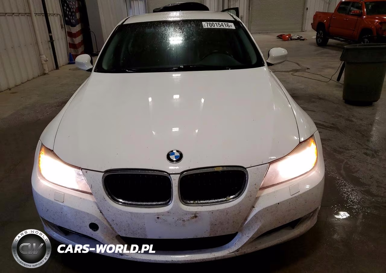 2011 BMW 328 Xi VIN:WBAPK7C57BA818344 - 5