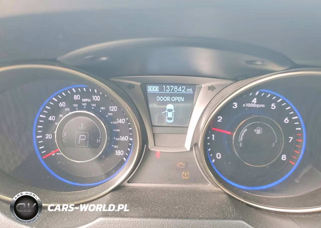 2015 Hyundai Genesis Coupe 3.8 VIN:KMHHT6KJ3FU125204 - 9