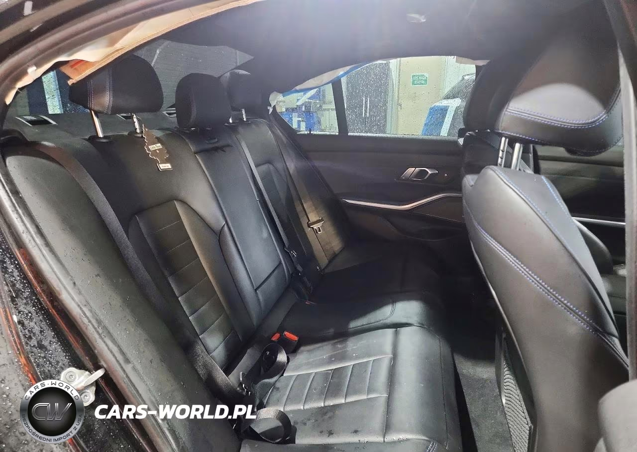 2021 BMW M340I VIN:3MW5U9J07M8B61273 - 10