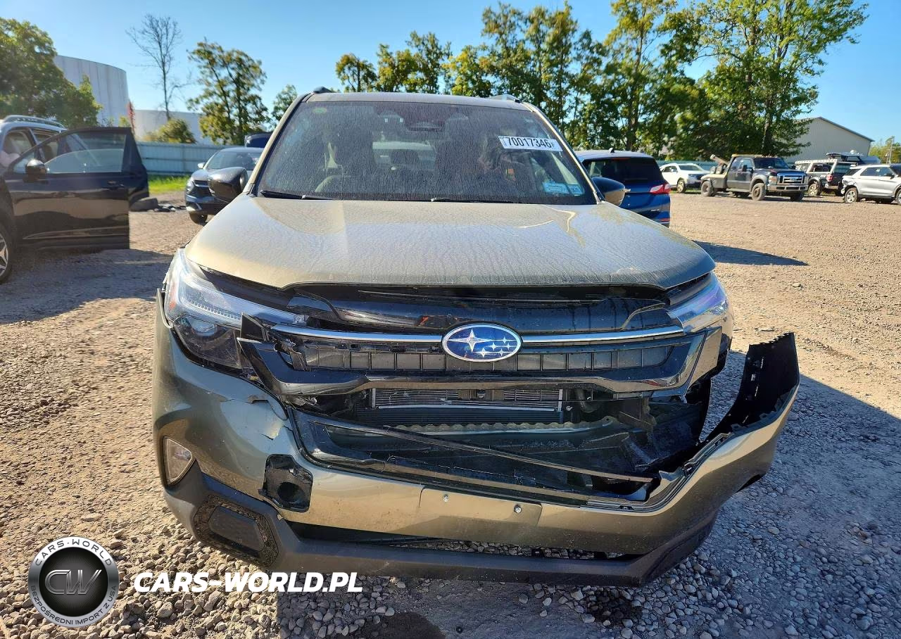 2025 Subaru Forester Touring VIN:JF2SLSTD6SH452132 - 5