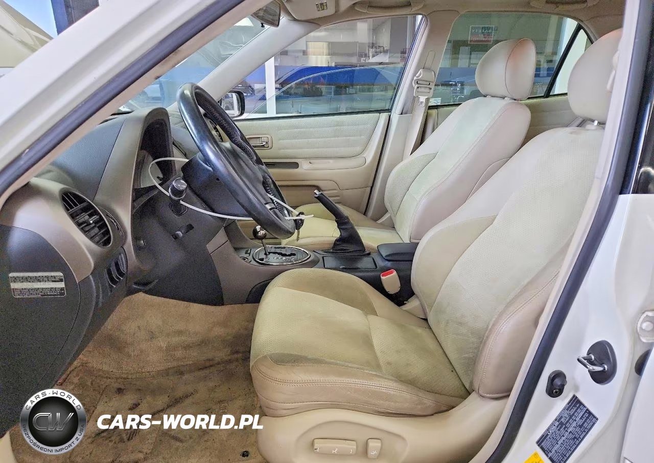 2001 Lexus Is 300 VIN:JTHBD182110002560 - 7
