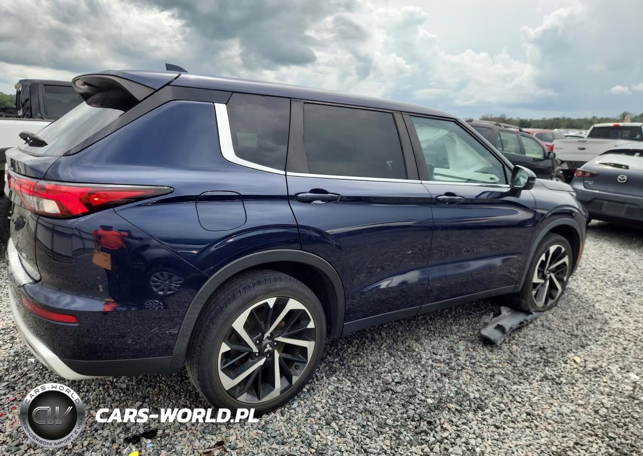 2022 Mitsubishi Outlander Se VIN:JA4J3UA84NZ047987 - 3