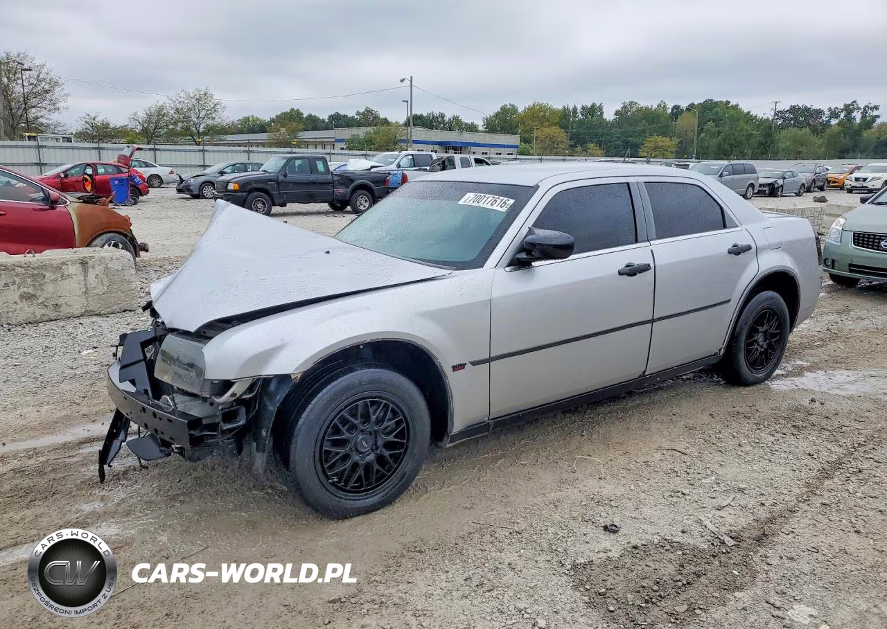 2008 Chrysler 300 Touring VIN:2C3KA53G88H257933 - 1