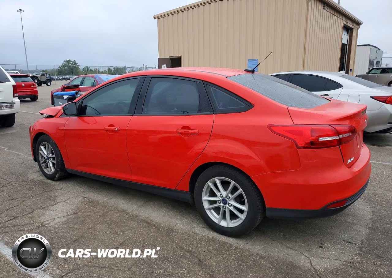 2016 Ford Focus Se VIN:1FADP3F27GL336136 - 2