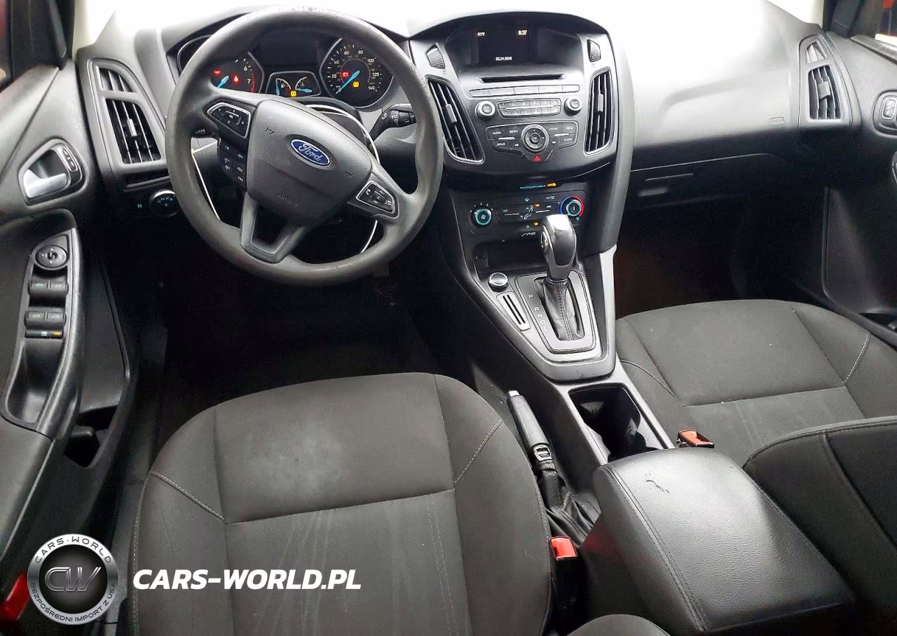 2016 Ford Focus Se VIN:1FADP3F27GL336136 - 8