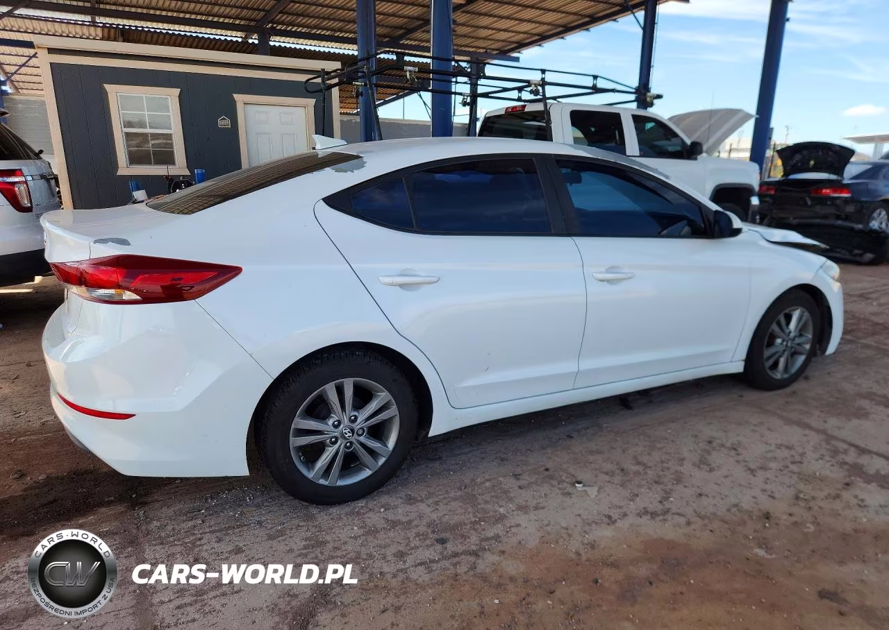 2017 Hyundai Elantra Se VIN:5NPD84LF8HH024904 - 3