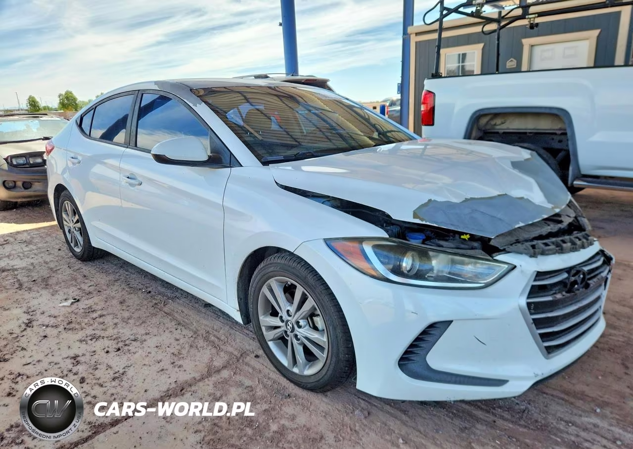 2017 Hyundai Elantra Se VIN:5NPD84LF8HH024904 - 4